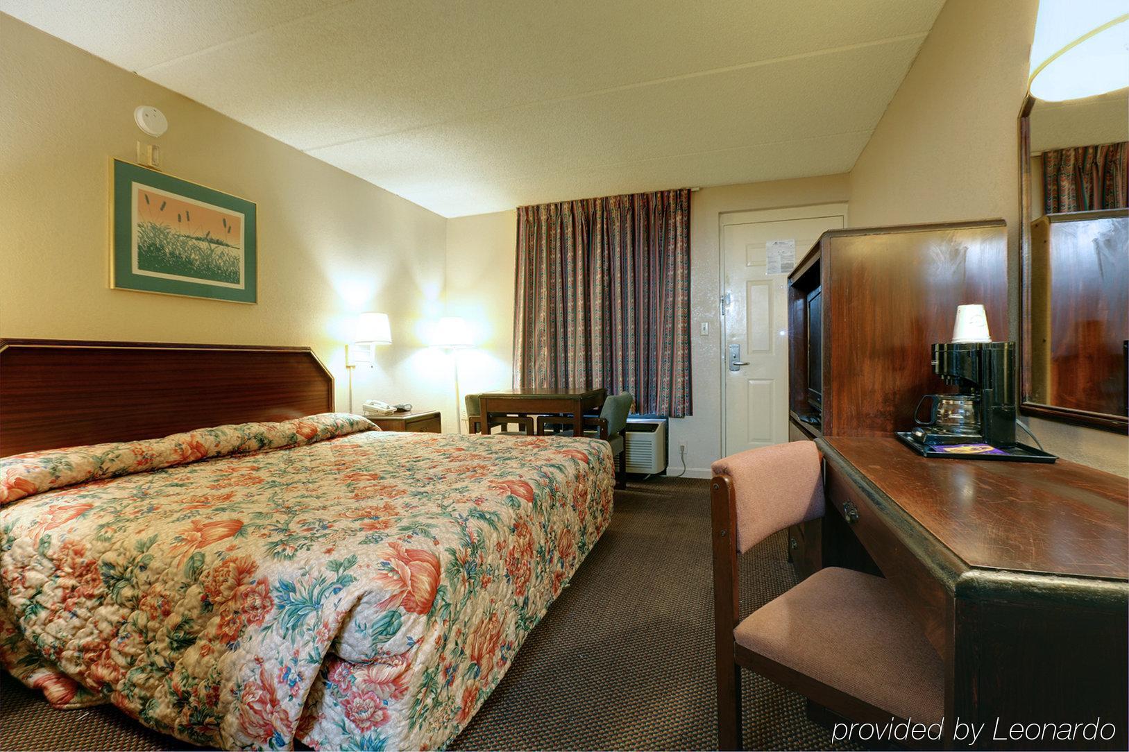 Americas Best Value Inn Bainbridge Room photo